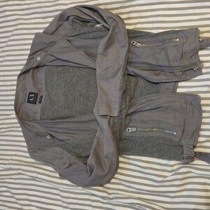 Armani Gray Lightweight Thin Zip Up Shirt Jacket Size Small Petite